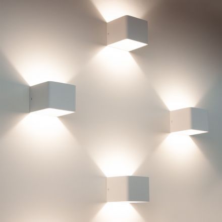 Настенный светильник Elektrostandard Corudo LED белый (MRL LED 1060)