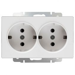 Розетка двойная с заземлением Werkel W1172001 белый (WL01-SKG-02-IP20)