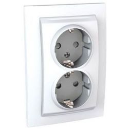 Розетка 2-ая Schneider Electric Unica Бел с/з с защитными шторками винт. зажим, литая MGU23.067.18D