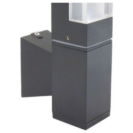 Уличный настенный светодиодный светильник Favourite 2861-1W Pillar