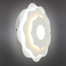 Настенный светодиодный светильник Omnilux OML-07901-26