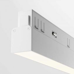 Трековый светодиодный светильник Maytoni Basis TR030-2-12W4K-W