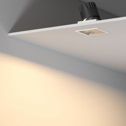 Потолочный светодиодный светильник 10W 3000K белый/хром Elektrostandard 25091/LED