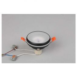 Встраиваемый потолочный светильник Omnilux OML-102819-01