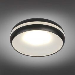 Встраиваемый потолочный светильник Omnilux OML-102819-01