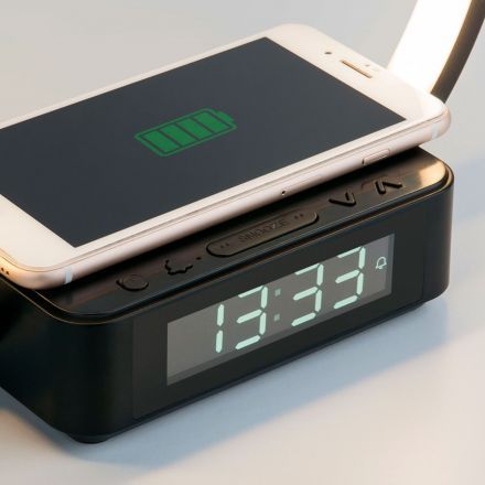 Светодиодная настольная лампа с беспроводной зарядкой и будильником Eurosvet 80505/1 черный