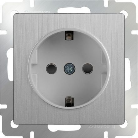 Розетка с з/к со шторками Werkel W1171109 серебро рифленый (WL09-SKGS-01-IP44)