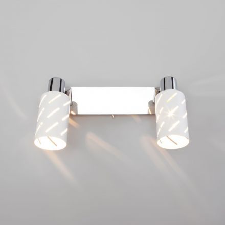 Настенный светильник Eurosvet 20090/2 белый/хром